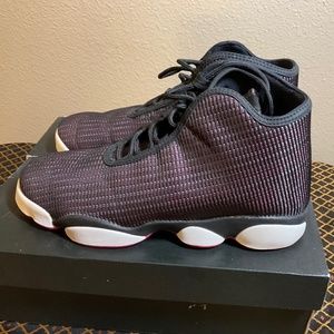 Nike Air Jordan Horizon GG 7.5 black/ vivid-pink SKU: 819848-008 w/ Box